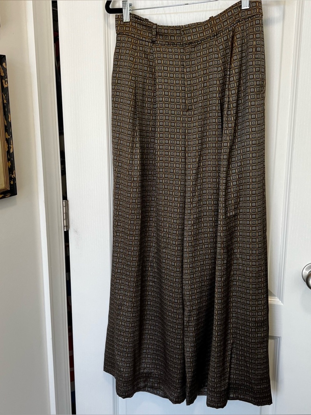 BANANA REPUBLIC Size 8 100% Silk Geometric Wide Leg Palazzo Pants Luxury - Picture 4 of 17